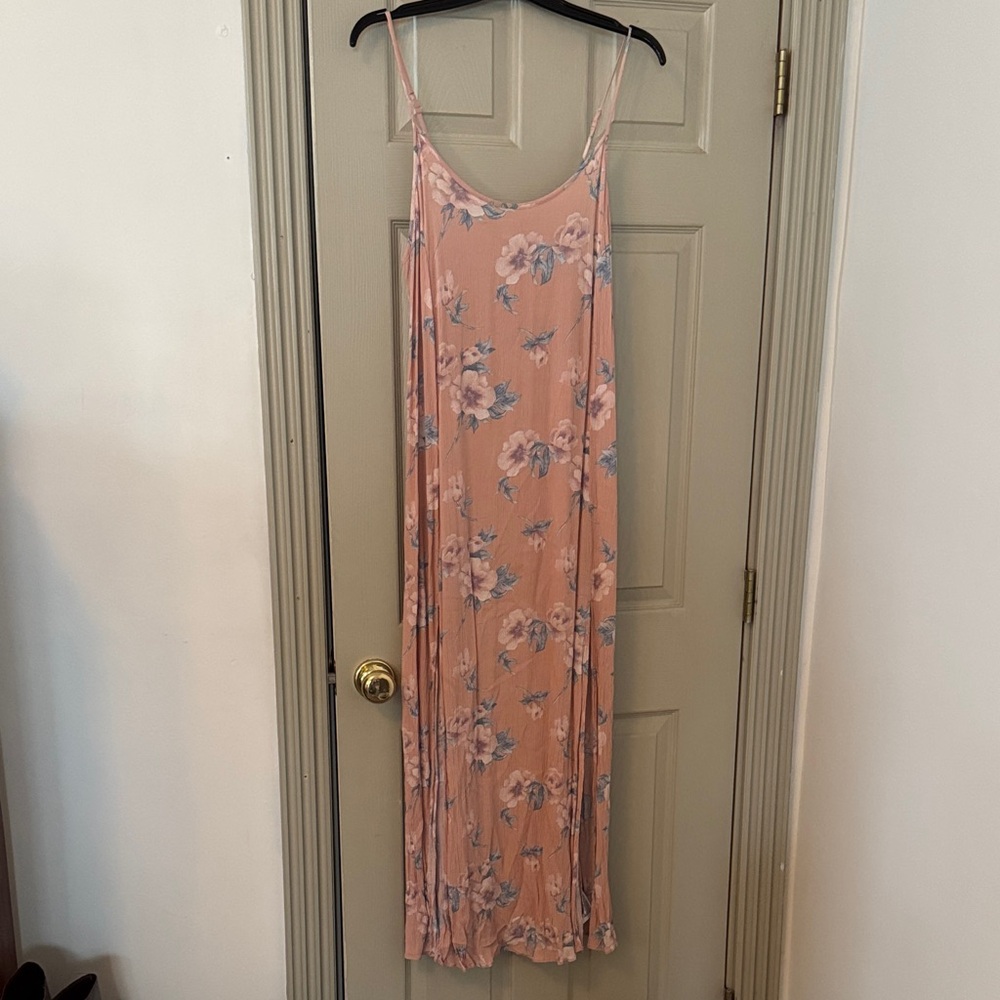 American Eagle Outfitters Pink Floral Maxi Dress